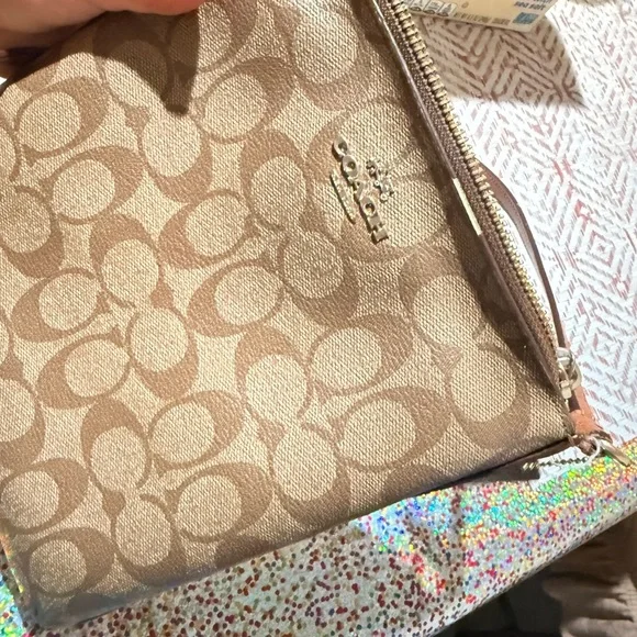 Coach Signature Tan Crossbody Bag - Picture 6 of 16
